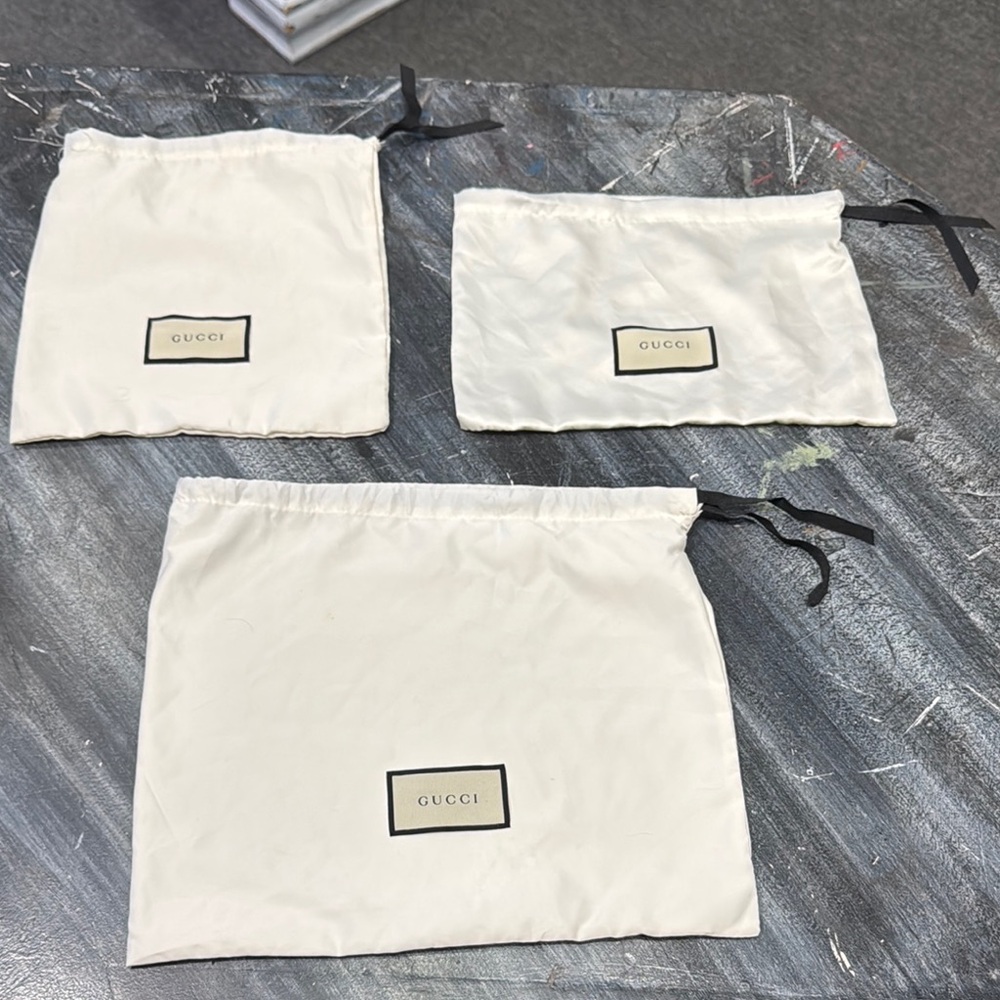 Gucci White Dust Bags Set